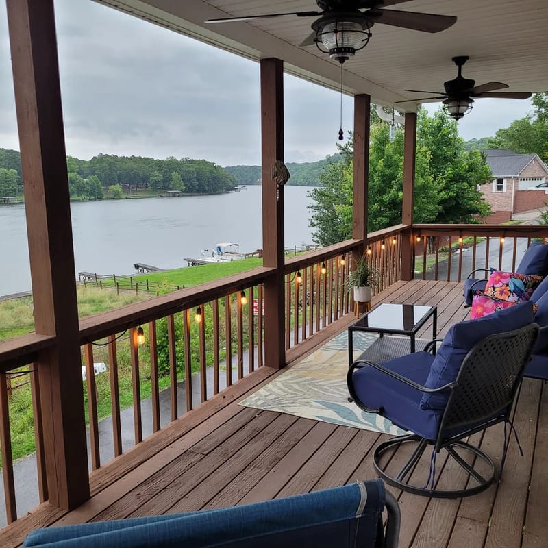 Poppy Point Lake Catherine Condo