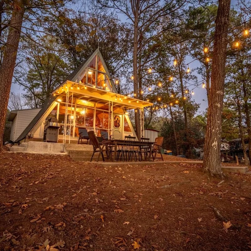 The Cozy Cove on Lake Hamilton | Close to All